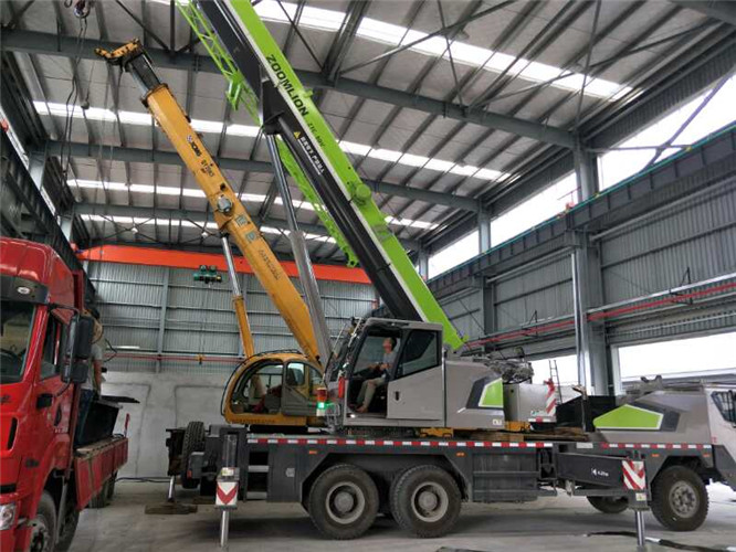 百色市高空车出租需要注意哪些安全事项？