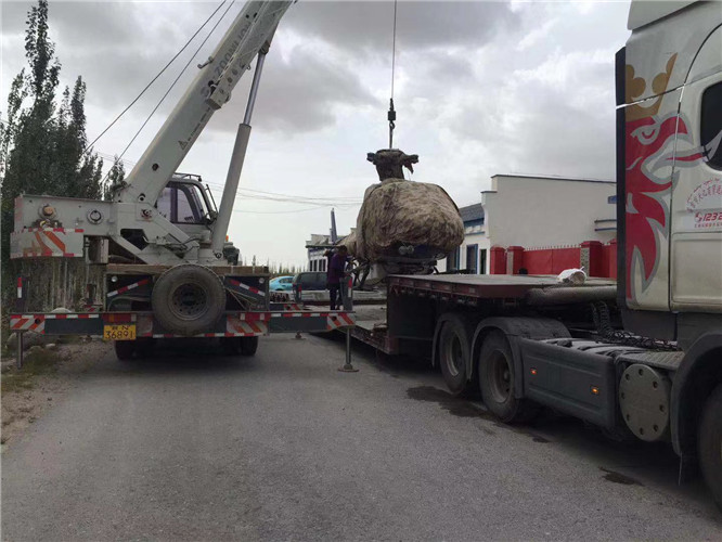 百色市狭窄场地（如小区、车间）适合用哪种吊车？
