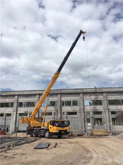 百色市吊装作业前会做设备检查吗？安全保障措施有哪些？